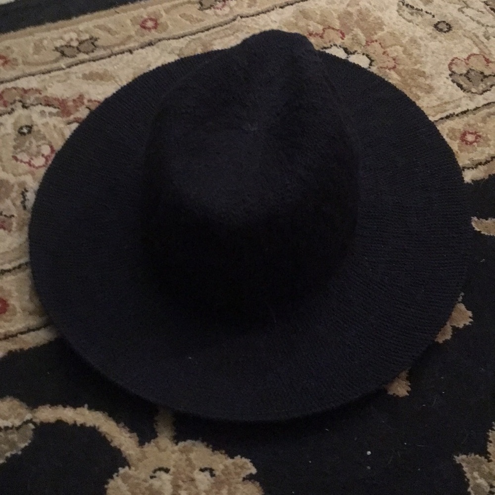 Black hat